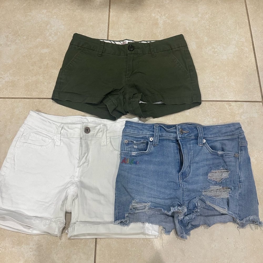 Women’s Denim Shorts Low Rise Size 00, 3 Styles With pockets